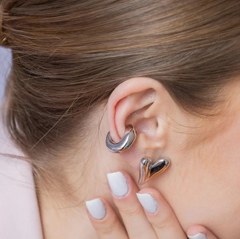 Earcuff Silver Comma